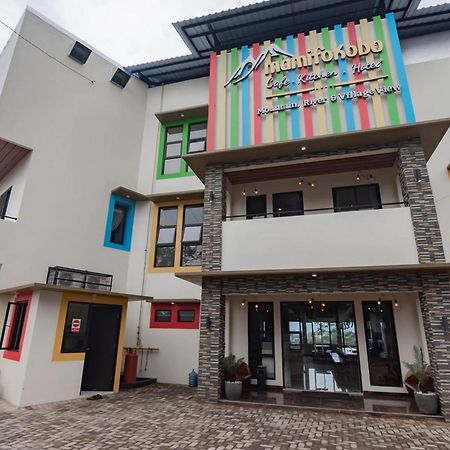 Urbanview Hotel Mamifokobo Puncak By Reddoorz Sindanglaya Exterior photo